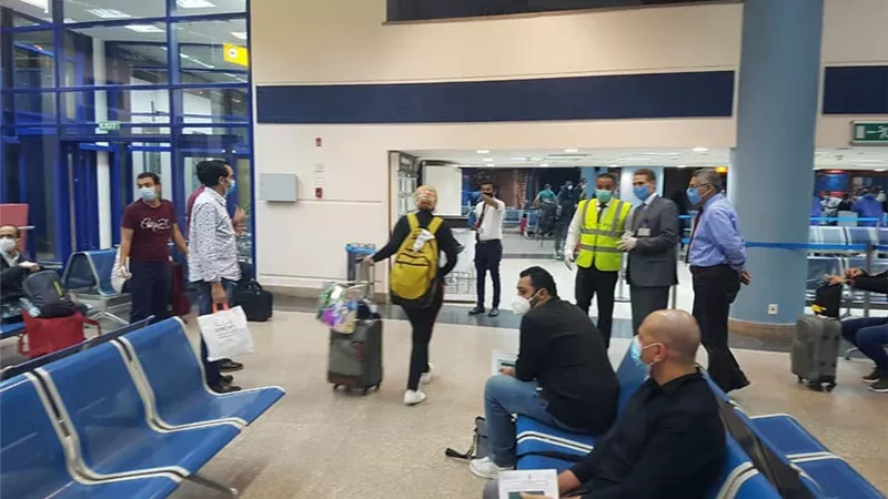 رحلة استثنائية تجلي ٢٢٣ عالقا من واشنطن