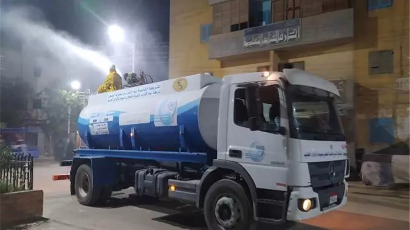 محافظ أسيوط: استمرار حملات التطهير بالمراكز والقرى وتكثيفها بالمنشآت التعليمية أثناء تسليم المشروعات البحثية