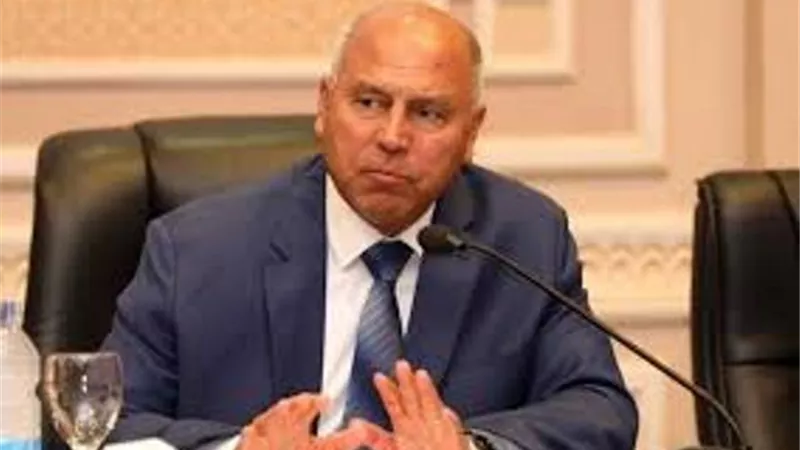 وزير النقل: مصر بصدد عمل مصنع عربات السكة الحديد فى منطقة شرق بورسعيد.. فيديو