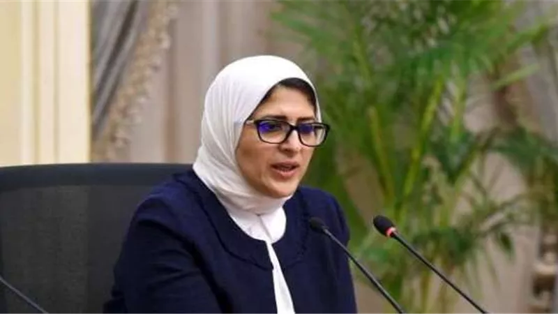الصحة: تسجيل 398 حالة إيجابية جديدة لفيروس كورونا.. و 15 حالة وفاة