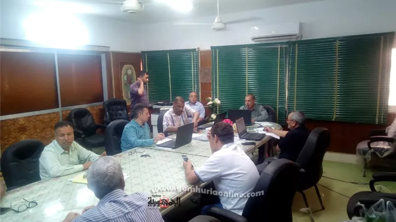 الكيمياء والجغرافيا مكتملة الاعداد بنسبة 100% للتعليم الثانوى بالوادى الجديد .صور