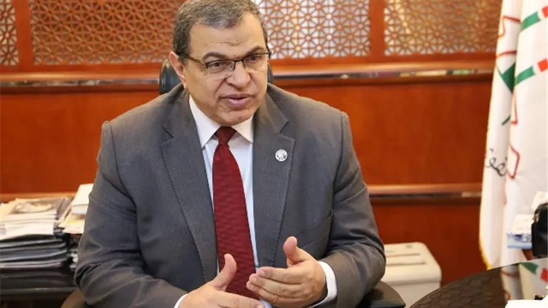 القوي العاملة: قرار جديد بالكويت يسمح للعمالة الوافدة المقيمة بتجديد اقاماتهم المنتهية