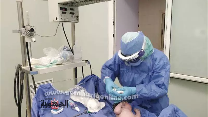 نجاح أول ولادة قيصرية لمصابة بـفيروس كورونا بمستشفى الحجر الصحى بالباجور