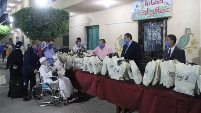 مدن جامعة كفرالشيخ تستقبل 600 من العالقين بالسعودية