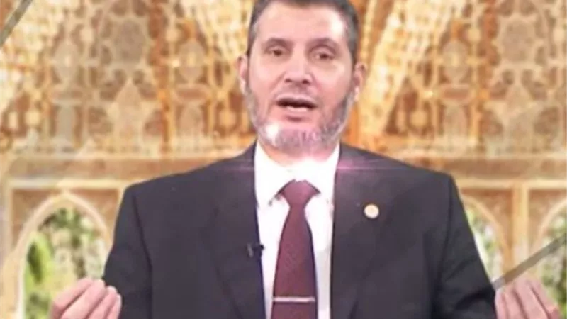 فضل الصلاة على النبى.. فيديو