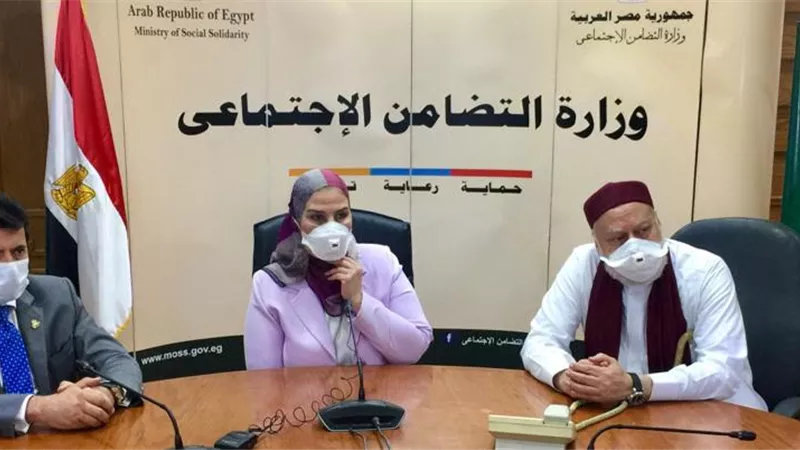 القباج وصبحي وجمعة يشهدون إطلاق ثالث قوافل الخير الغذائية بالتعاون بين التضامن ومصر الخير