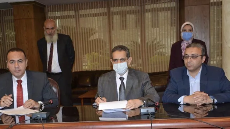 «هيئة قضايا الدولة » توقع عقدًا مع محافظة الغربية