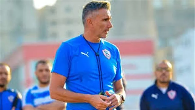 قرار مفاجئ من كارتيرون بشأن التجديد للزمالك