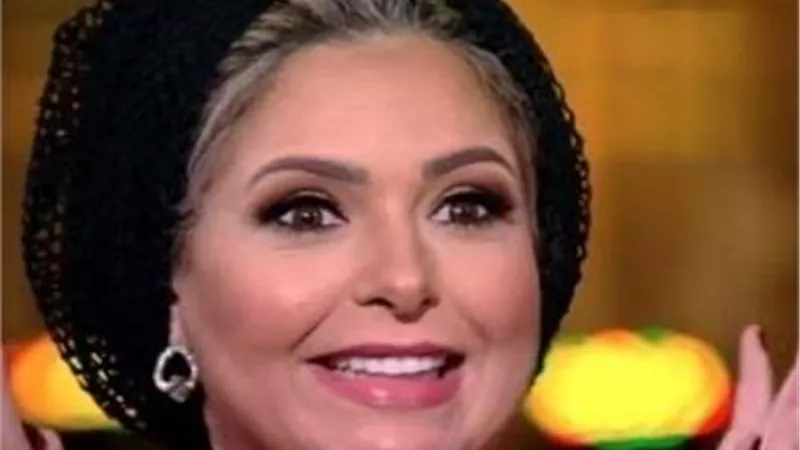 صابرين تكشف عن مفاجأة مع المخرج شريف عرفة