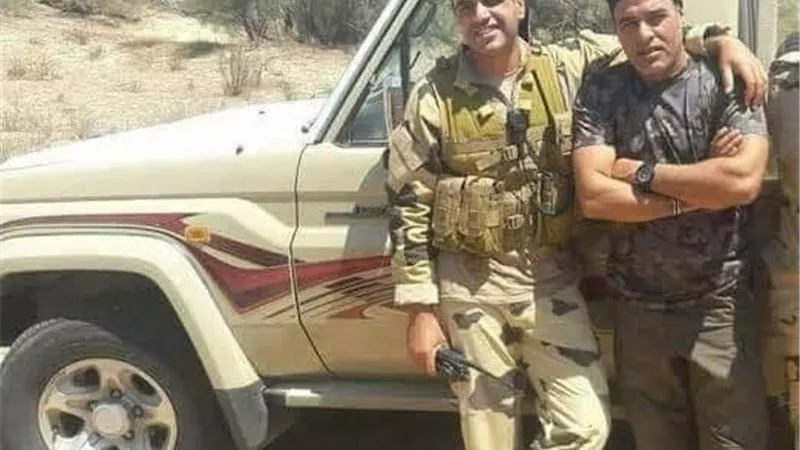 من هو 
