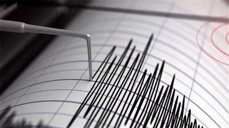البحوث الفلكية: هزتان أرضيتان أحدهما بقوة 5.4 داخل البحر المتوسط