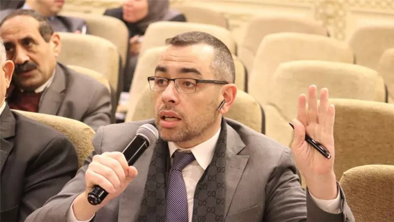 النائب محمد فؤاد يطالب صندوق الخدمات الاجتماعية صرف المستحقات المتأخرة للعاملين فى الشهر العقارى وأصحاب المعاشات