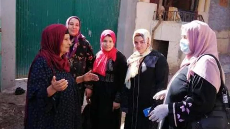 محافظ الشرقية يُشيد بدور المجلس قومي المرأة في مواجهة كورونا