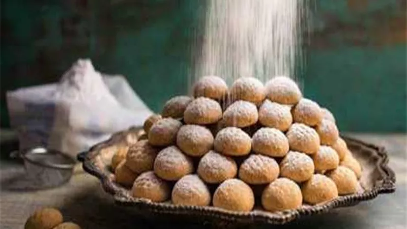 10 نصائح غذائية تجنبك مشكلات المعدةاحرص عليها في أول أيام العيد