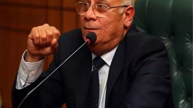 محافظ بورسعيد: انتظام توريد القمح بإجمالي ٣٨٠٧ طن للصوامع والمطاحن