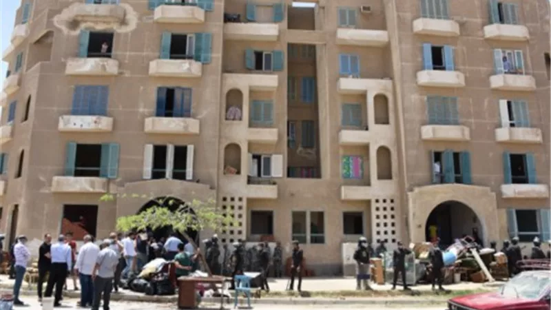 وزير الإسكان: جهاز القاهرة الجديدة يسترد 40 وحدة سكنية متعدى عليها بالتجمع الأول
