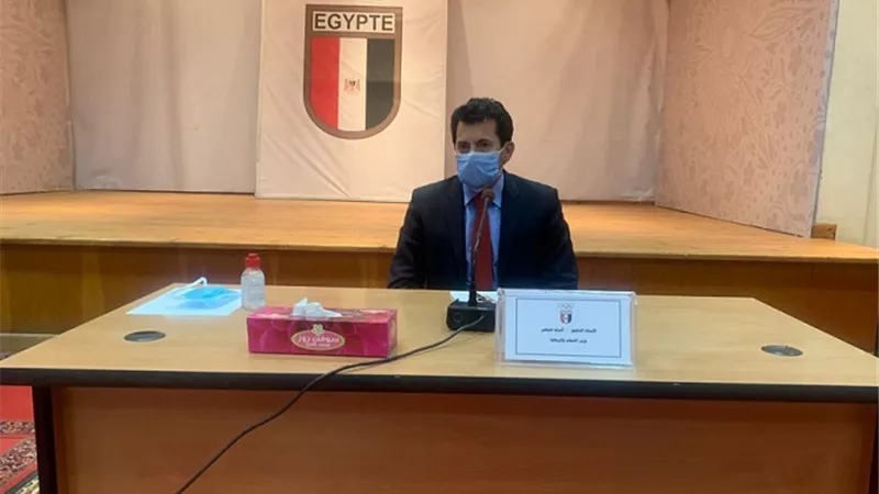 وزير الشباب الرياضة ينضم لاجتماع اللجنة الأولمبية لبحث عودة النشاط.. صور