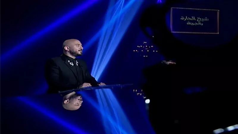 خناقة بين محمود العسيلي وشيخ الحارة على الهواء