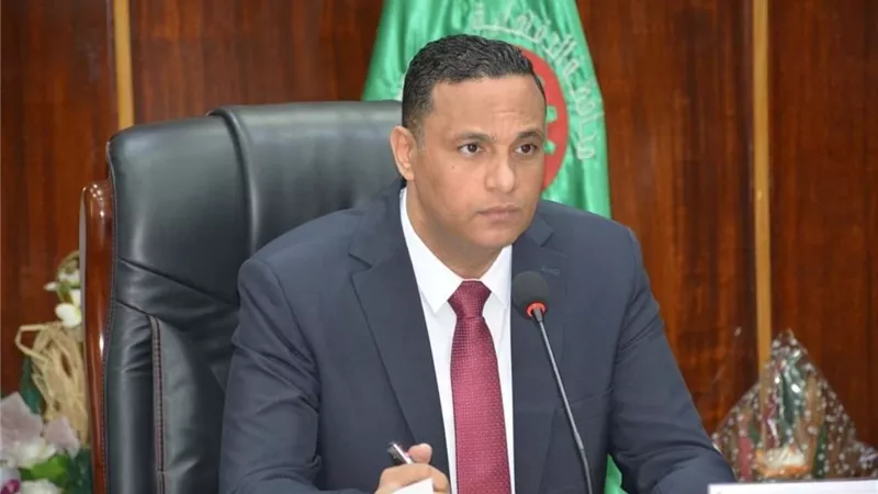 محافظ الدقهليه يؤكد انا بخير وأتابع حملات ازاله التعديات من داخل العزل