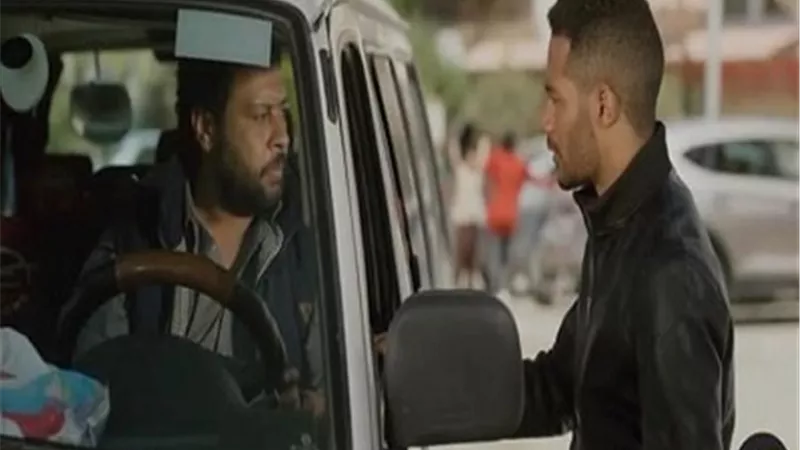 محمد جمعة يداعب جمهوره برفقة 