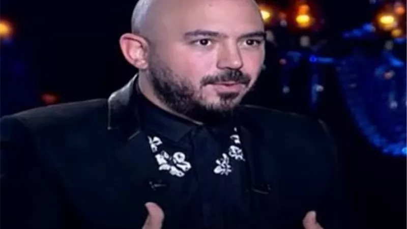 محمود العسيلي يروى حكاية ضربة لزوجتة 