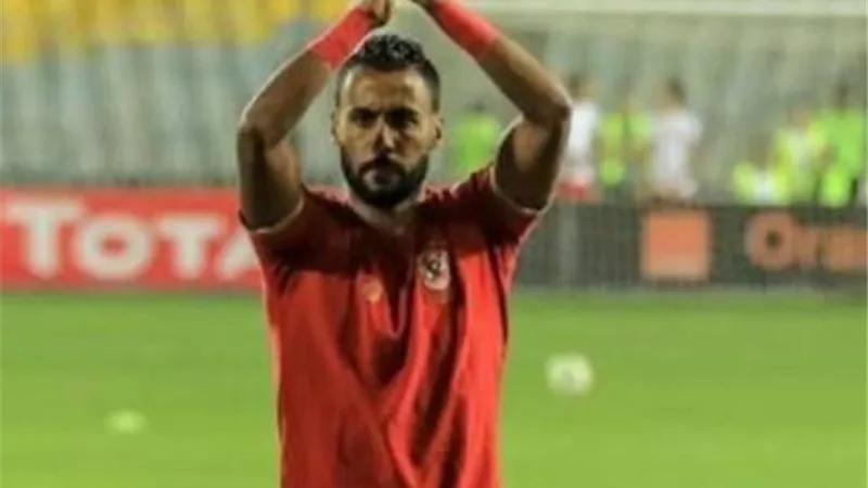 حسام عاشور يهنىء الاهلى بذكرى اللتويج بلقب نادى القرن
