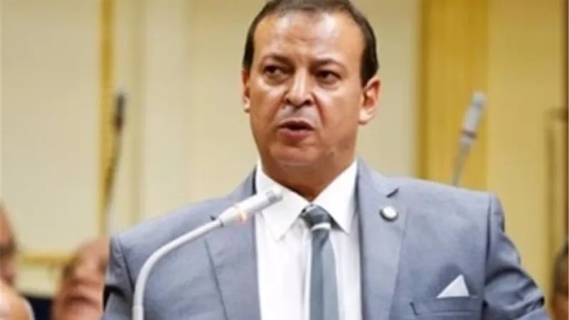 برلمانى يحذر المواطنين من التهاون بقرارات الحكومة لمواجهة كورونا خلال اجازة العيد