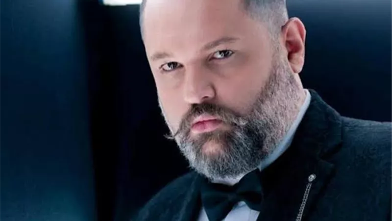 إصابة محمد محمود عبد العزيز بنزلة معوية حادة