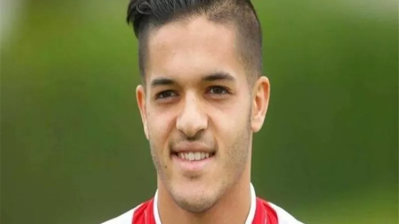 تعرف على حقيقة مفاوضات الزمالك مع مدافع النجم الساحلى