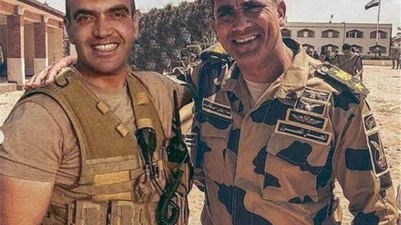 شاهد .. قصيدة