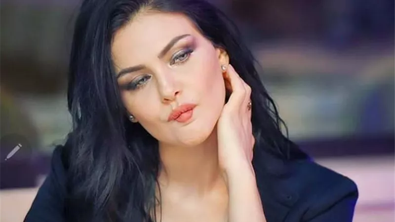 إطلالة تخطف الانظار للفنانة دارين حداد فى أحدث ظهور لها
