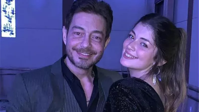 ابنة احمد زاهر بسبب دور