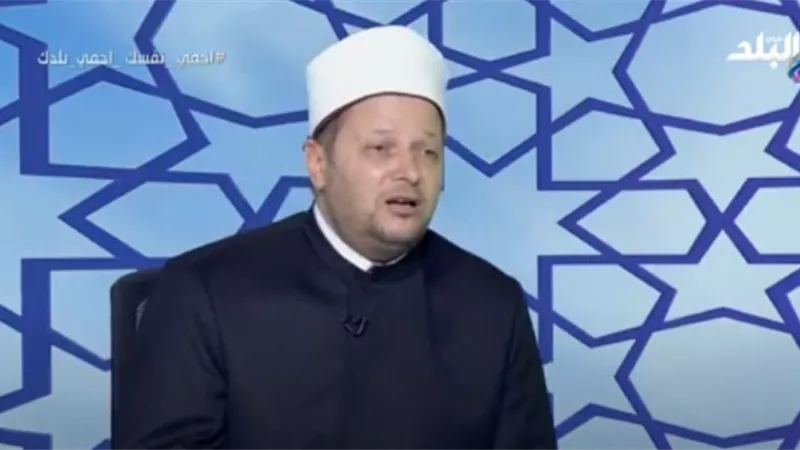 الشحات العزازي: الصيام يدرب المسلم على التسامي و الاستغناء .. فيديو