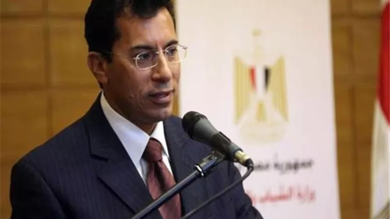 وزير الرياضية يكشف موعد عودة الأندية للتدريبات الجماعية وفق الأسس الجديدة