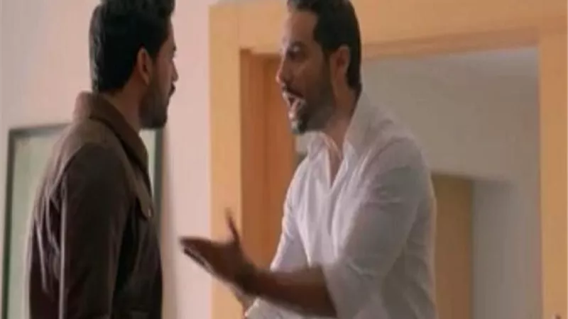 مراد يكشف لعمر خيانة زوجته مع إيهاب السويفى فى الحلقة 29 من 