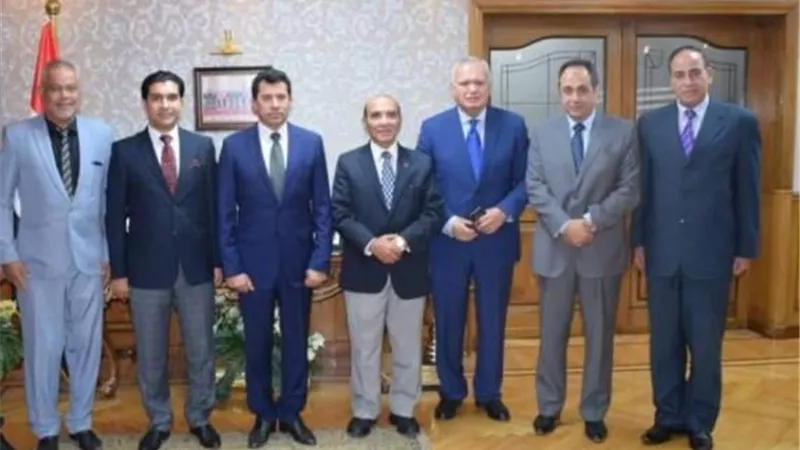 الاتحاد المصري للميني فوتبول يهنئ د.أشرف صبحي وزير الشباب والرياضة 