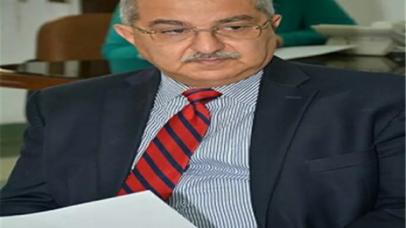 الجمال يُعلن حالة الطوارئ بمستشفيات أسيوط الجامعية تزامناً مع حلول عيد الفطر المبارك