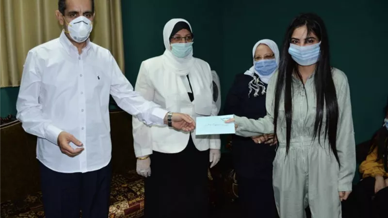محافظ الغربية : 500 جنيه عيدية لكل طفل بدار الشابات المسلمات ودار رضوي للأيتام-صور