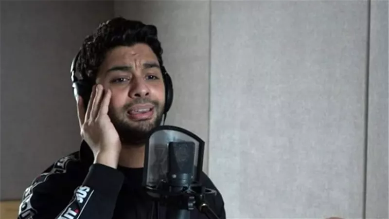 أحمد جمال ينتهى من تسجيل 