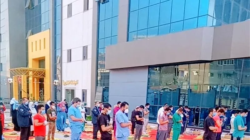 خروج ١٤ حالة من عزل العجمى لقضاء العيد مع زويهم