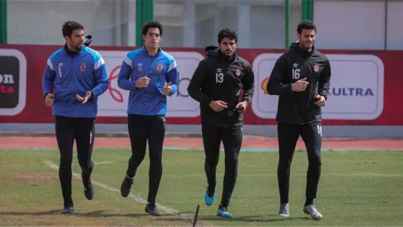 ميشيل يجتمع بحراس مرمى الأهلى عبر 