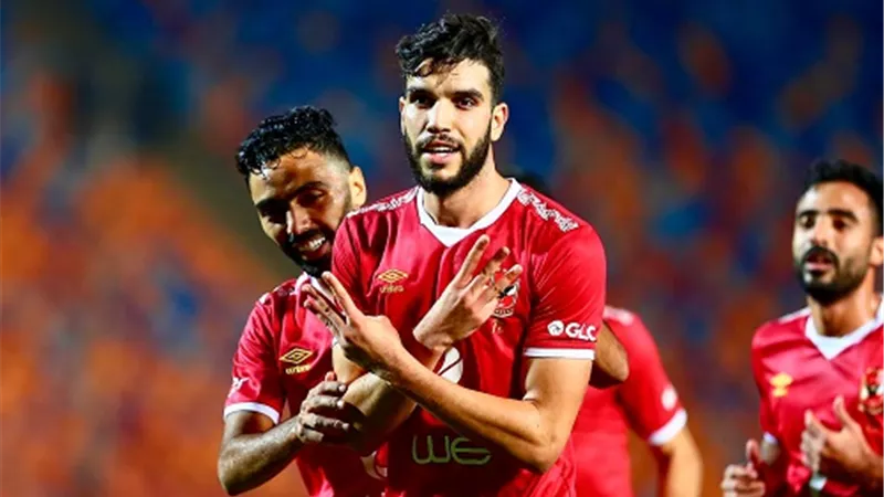 الدفاع الحسني الجديدي المغربي يمدح الأهلى ويشكو الزمالك للفيفا