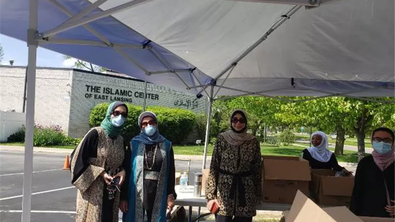 المراكز الإسلامية بأمريكا احتفلت بالعيد أون لاين لبث البهجة في قلوب المسلمين هناك.. صور وفيديو
