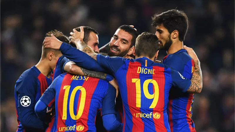 الهلال السعودي يقترب من التعاقد مع لاعب برشلونة