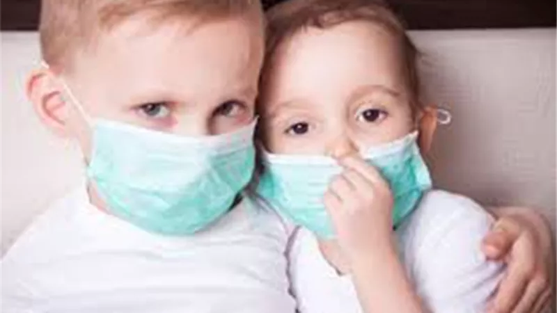 مجموعة طبية يابانية: الكمامات خطر على الأطفال أقل من عامين