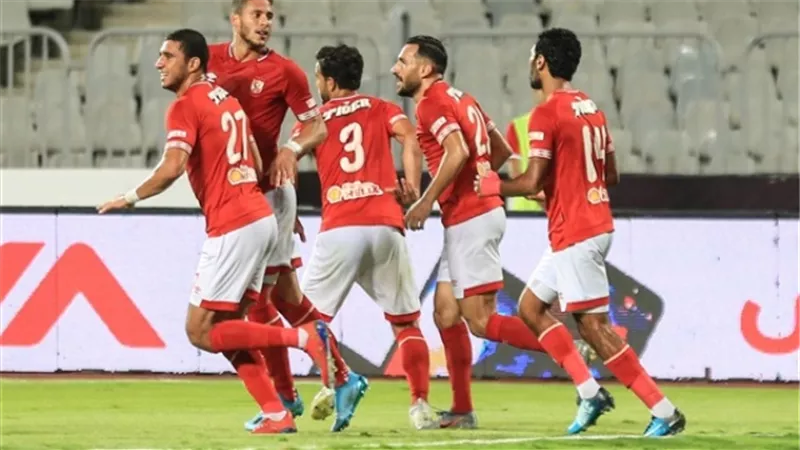 مازيمبي يضع شرطا للموافقة على انتقال موليكا إلى الأهلي