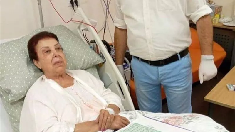 سر غضب الفنانة رجاء الجداوي من داخل مستشفى العزل