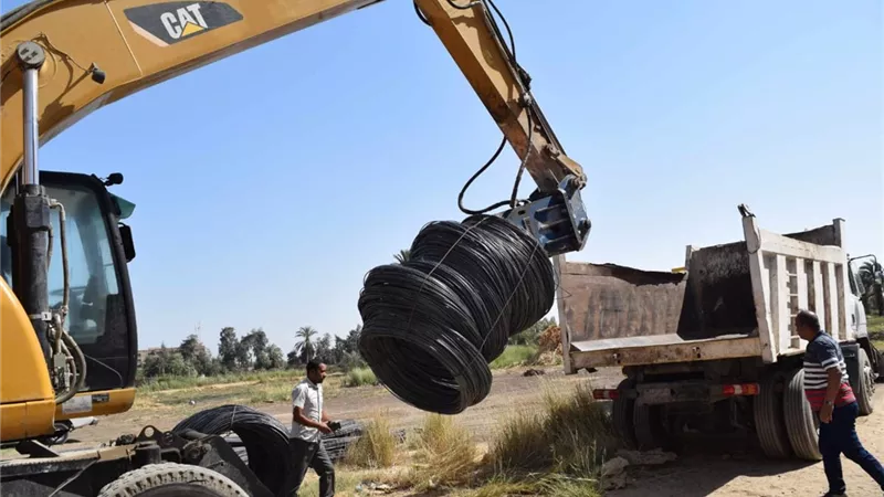 التحفظ على مواد البناء المخالف فى حملة بالمنيا