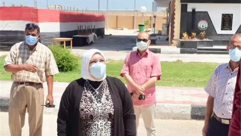 رئيس جامعة القناة تطمئن علي الخدمات داخل الحجر الصحى بالاسماعيلية