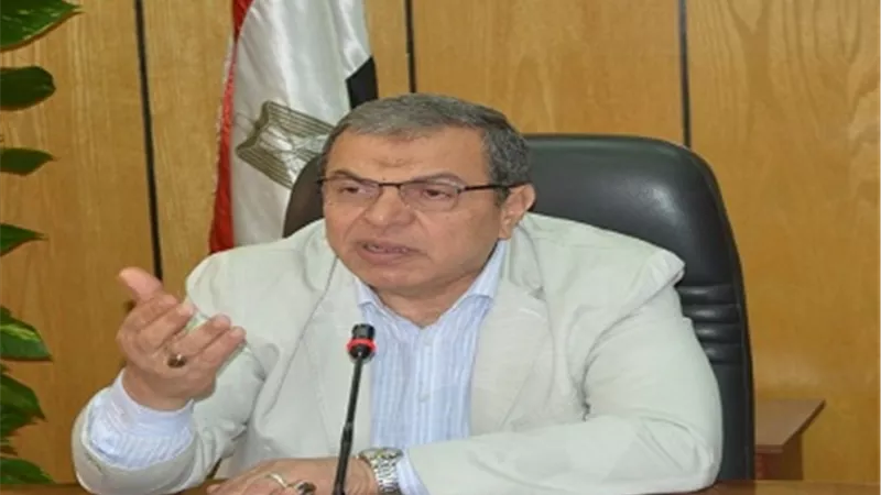 القوي العاملة: الإمارات تبدأ العمل بالوزارات والهيئات الاتحادية بنسبة 30% .. الأحد